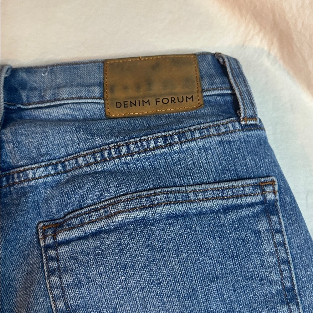 Denim Forum The Arlo Hi-Rise Straight Jean Size 26 - Picture 9 of 14
